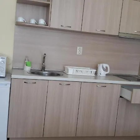 Stephanovy בית הארחה 2*