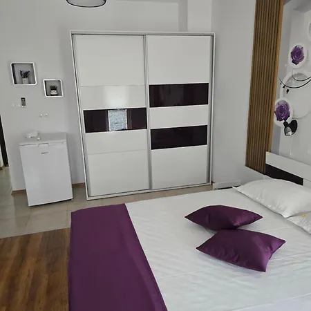 בית הארחה Stephanovy 2*