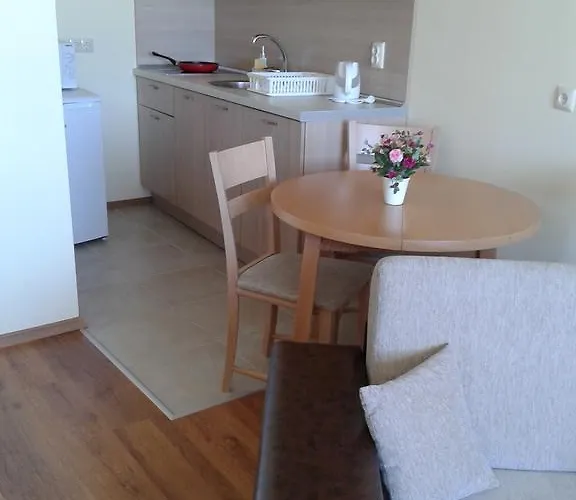 стефанови 2*